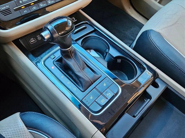 used 2015 Kia Sedona car, priced at $7,504