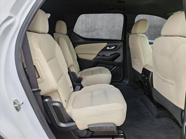 used 2023 Chevrolet Traverse car, priced at $32,806
