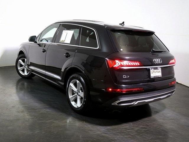 used 2024 Audi Q7 car, priced at $47,997