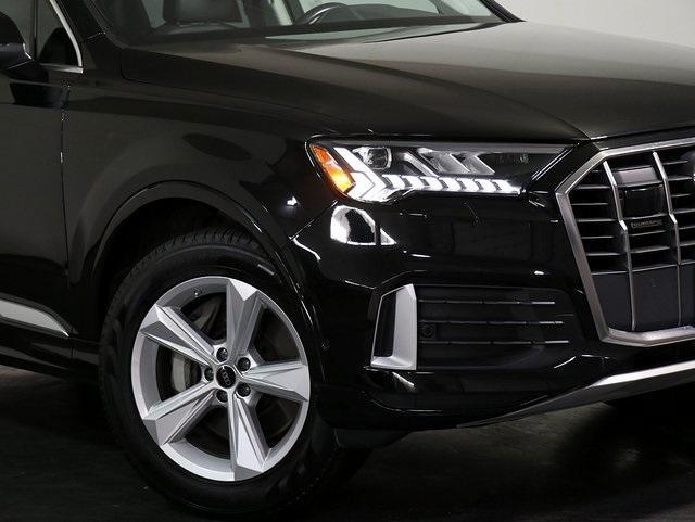 used 2024 Audi Q7 car, priced at $47,997