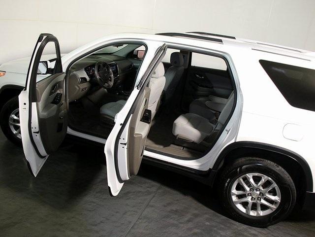 used 2018 Chevrolet Traverse car, priced at $13,583
