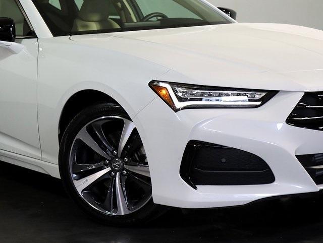 used 2025 Acura TLX car, priced at $40,999