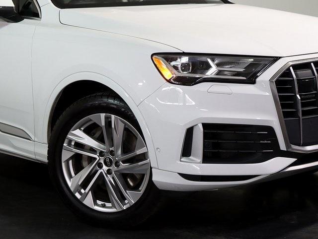 used 2023 Audi Q7 car, priced at $37,231