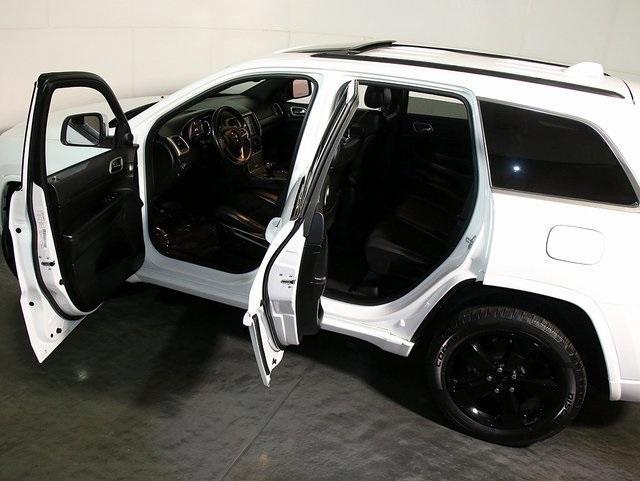 used 2015 Jeep Grand Cherokee car, priced at $12,386