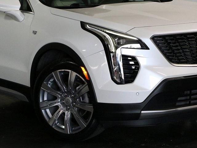 used 2020 Cadillac XT4 car, priced at $25,999