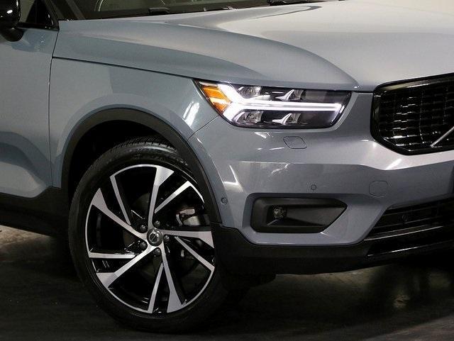 used 2021 Volvo XC40 car, priced at $28,242