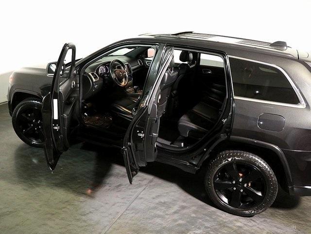 used 2014 Jeep Grand Cherokee car, priced at $14,983