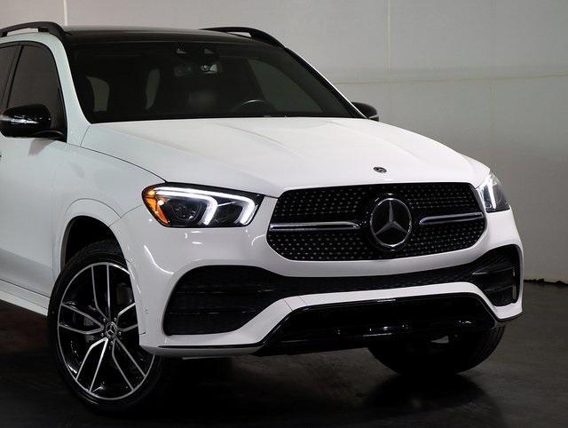 used 2022 Mercedes-Benz GLE 450 car, priced at $39,878