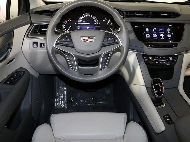 used 2017 Cadillac XT5 car, priced at $18,798