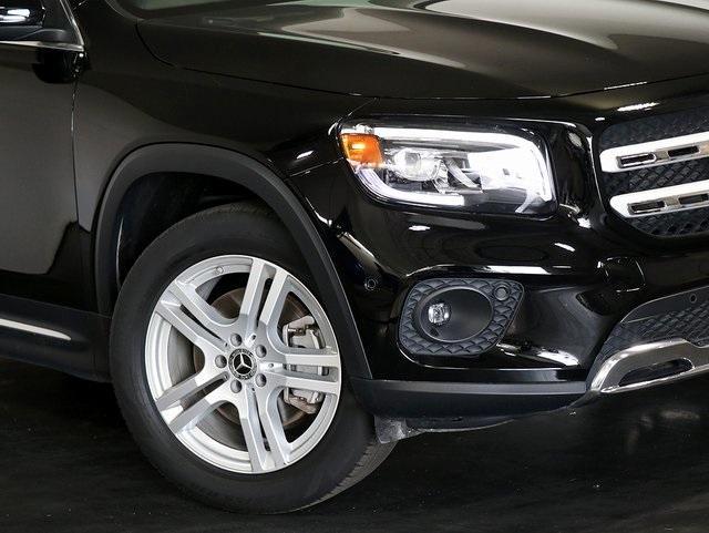 used 2023 Mercedes-Benz GLB 250 car, priced at $34,882