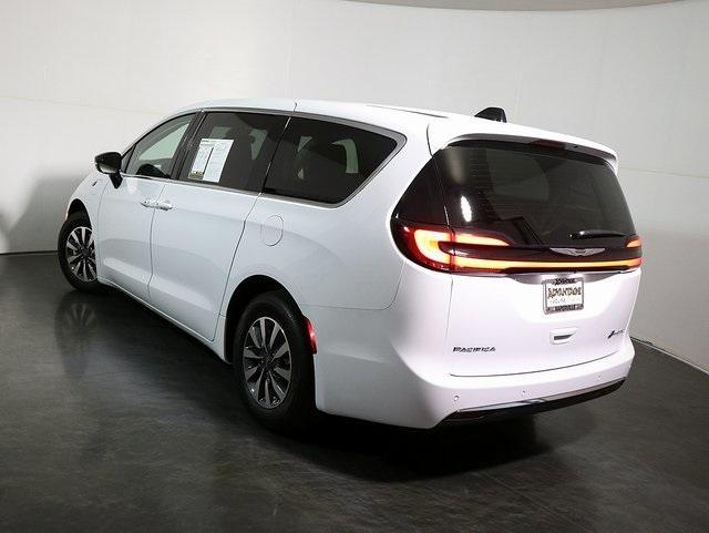 used 2024 Chrysler Pacifica Hybrid car, priced at $38,760