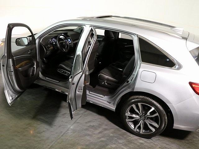 used 2020 Acura MDX car, priced at $31,083