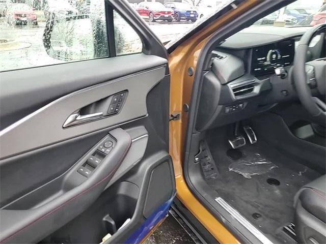 new 2024 Acura ZDX car