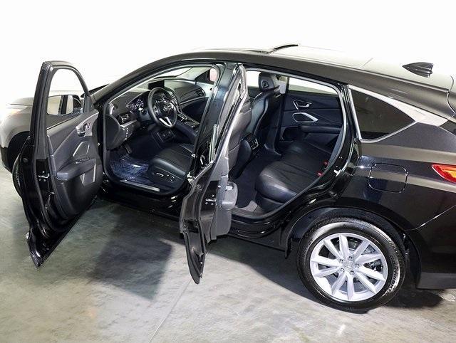 used 2023 Acura RDX car, priced at $33,300