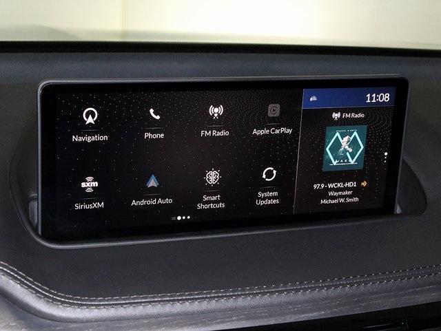 used 2022 Acura MDX car, priced at $44,733