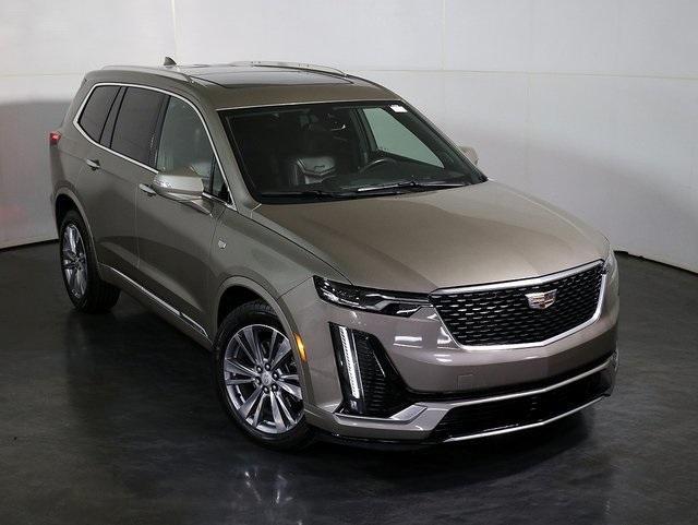 used 2023 Cadillac XT6 car, priced at $42,844