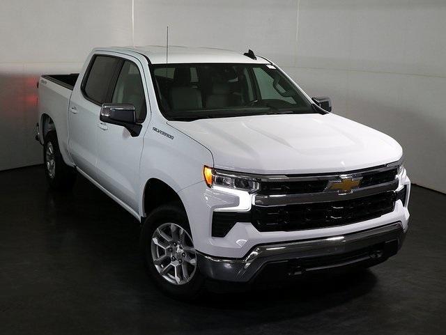 used 2022 Chevrolet Silverado 1500 car, priced at $37,139