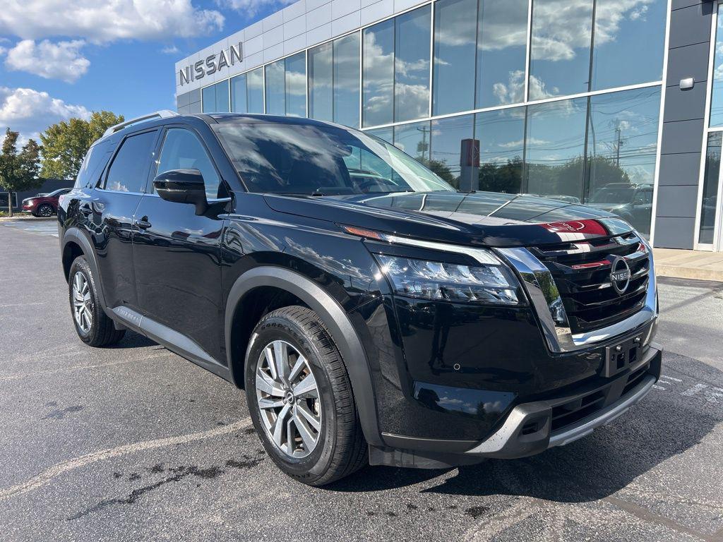 used 2025 Nissan Pathfinder car, priced at $40,988