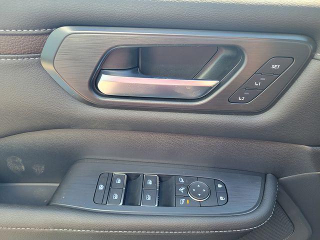new 2025 Nissan Armada car, priced at $69,680