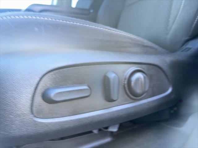 used 2023 GMC Acadia car, priced at $28,988