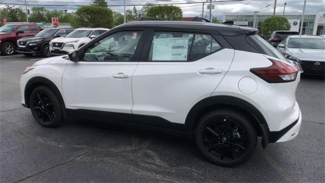 new 2024 Nissan Kicks car, priced at $25,090