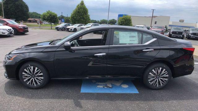 new 2025 Nissan Altima car, priced at $29,265