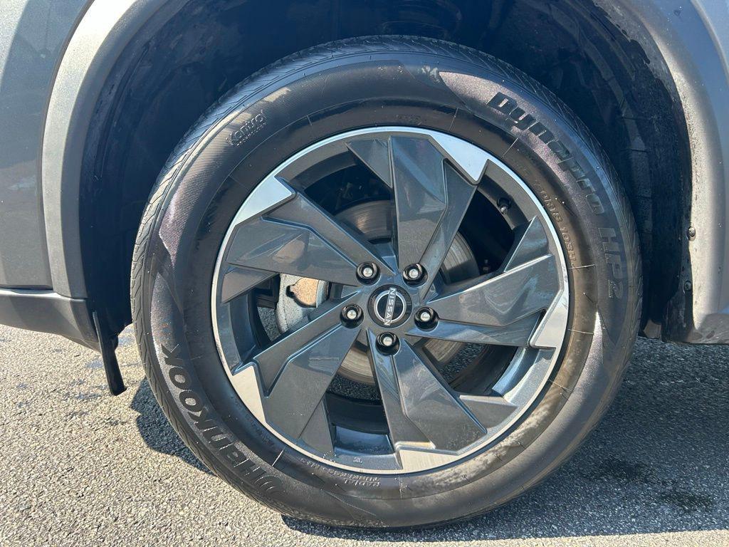 used 2024 Nissan Rogue car, priced at $24,988