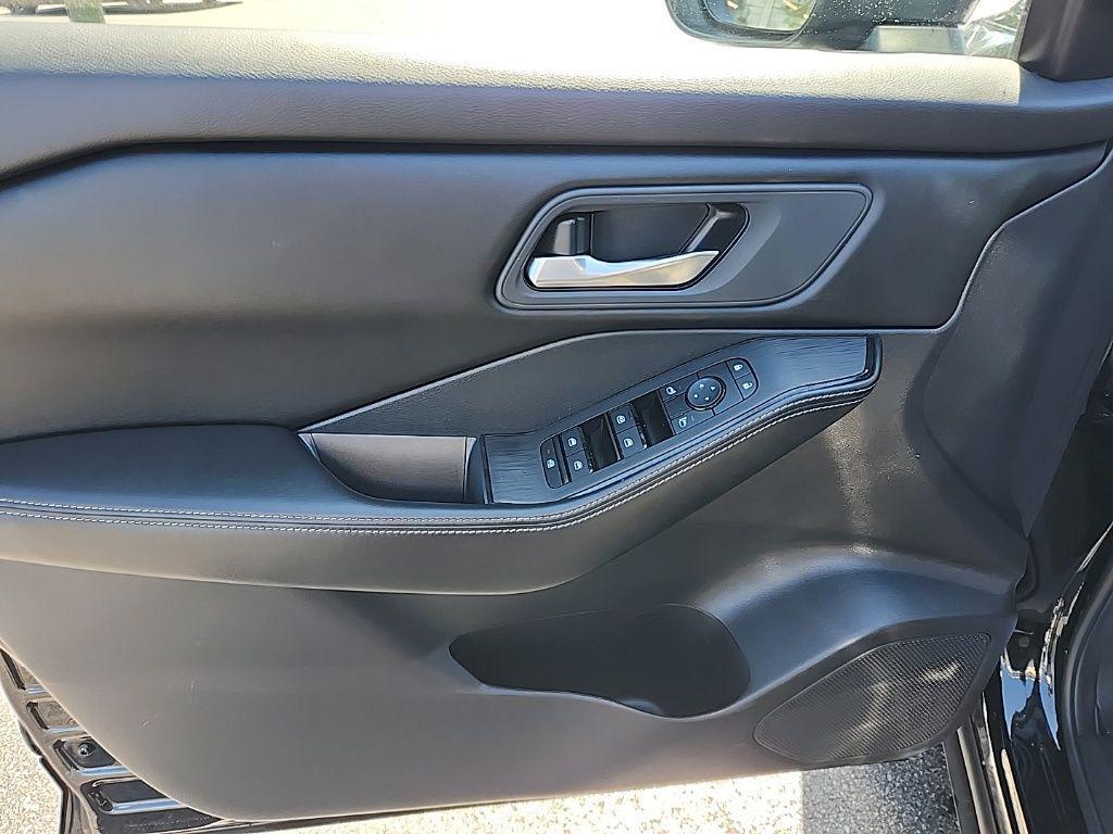 used 2024 Nissan Rogue car, priced at $26,988