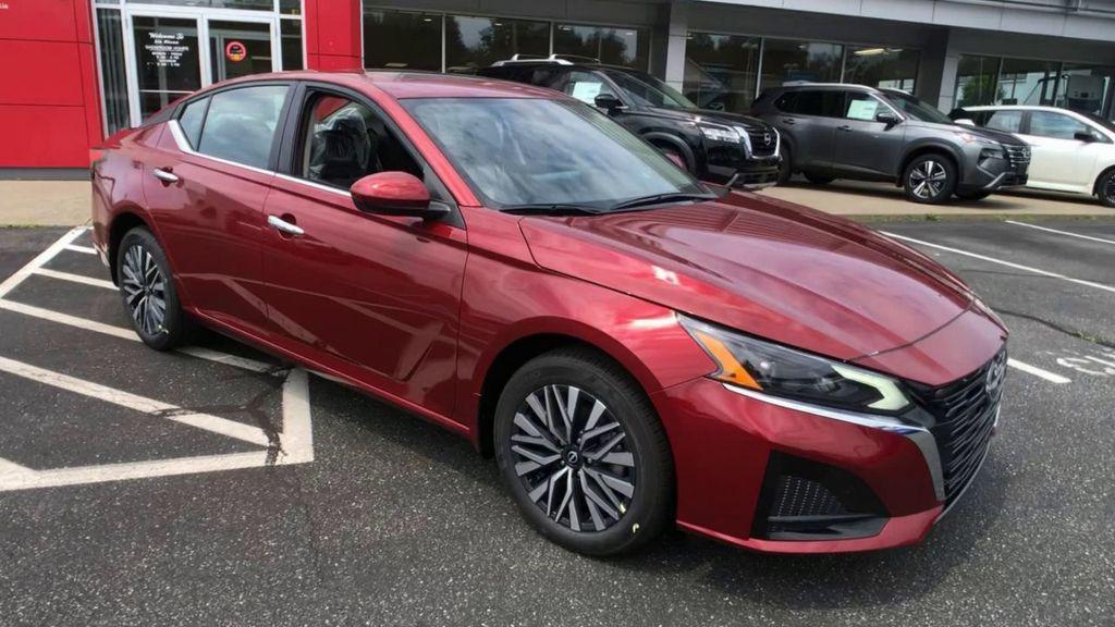 new 2025 Nissan Altima car, priced at $32,044