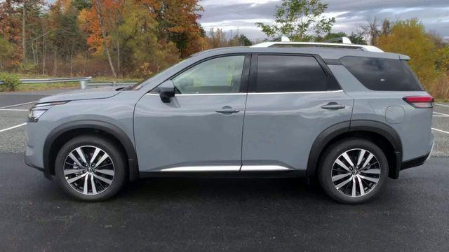 new 2025 Nissan Pathfinder car, priced at $53,990