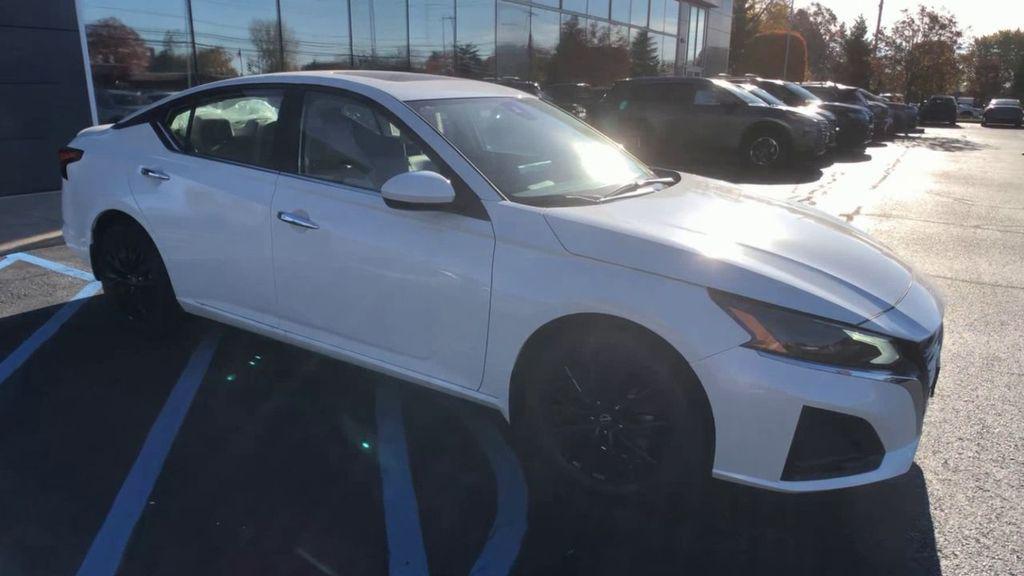 new 2025 Nissan Altima car, priced at $30,920
