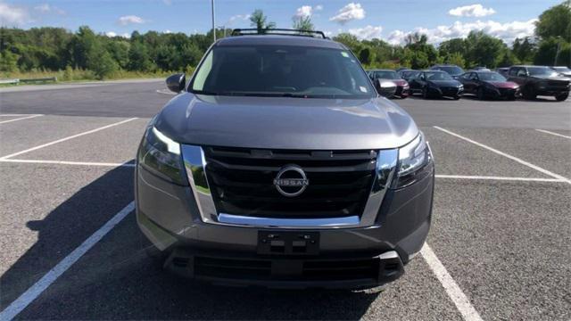 new 2024 Nissan Pathfinder car, priced at $42,210