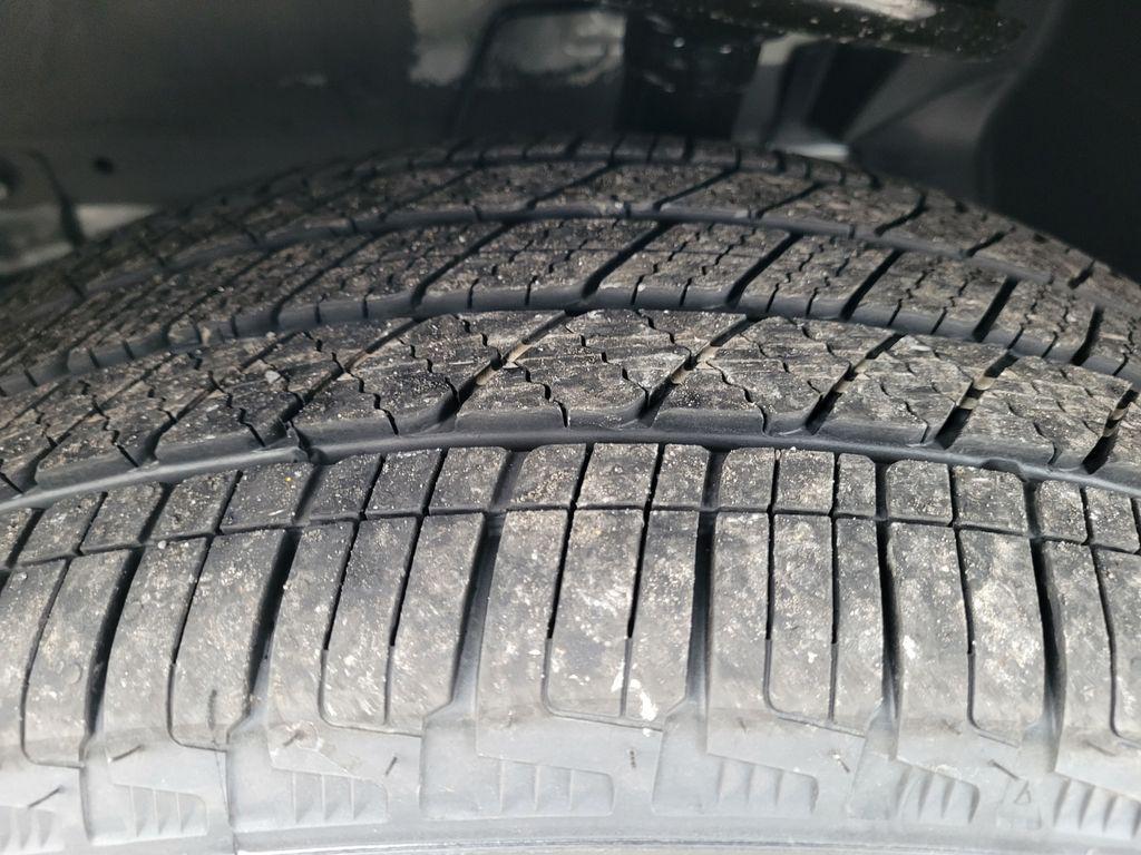 new 2025 Nissan Pathfinder car, priced at $34,890