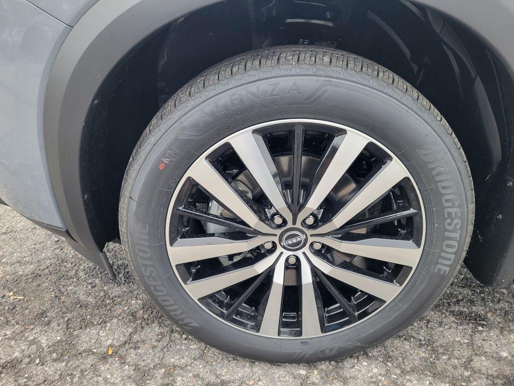 new 2025 Nissan Pathfinder car, priced at $34,890