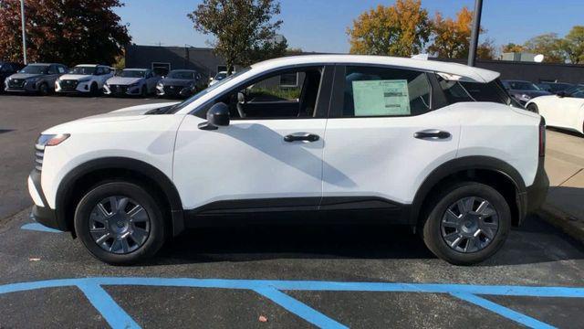 new 2025 Nissan Kicks car, priced at $23,725