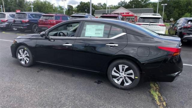 new 2025 Nissan Altima car, priced at $27,750