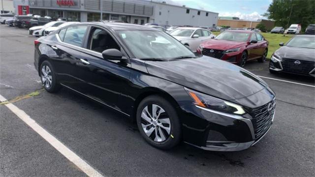 new 2025 Nissan Altima car, priced at $27,750