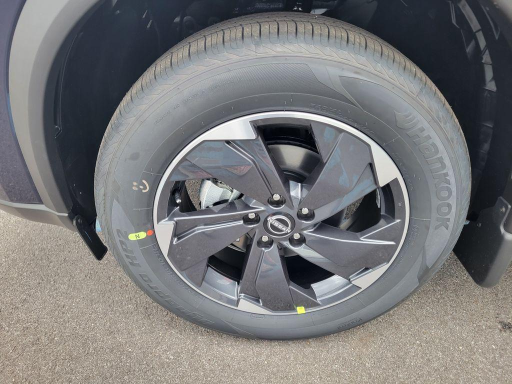 new 2026 Nissan Rogue car, priced at $31,400