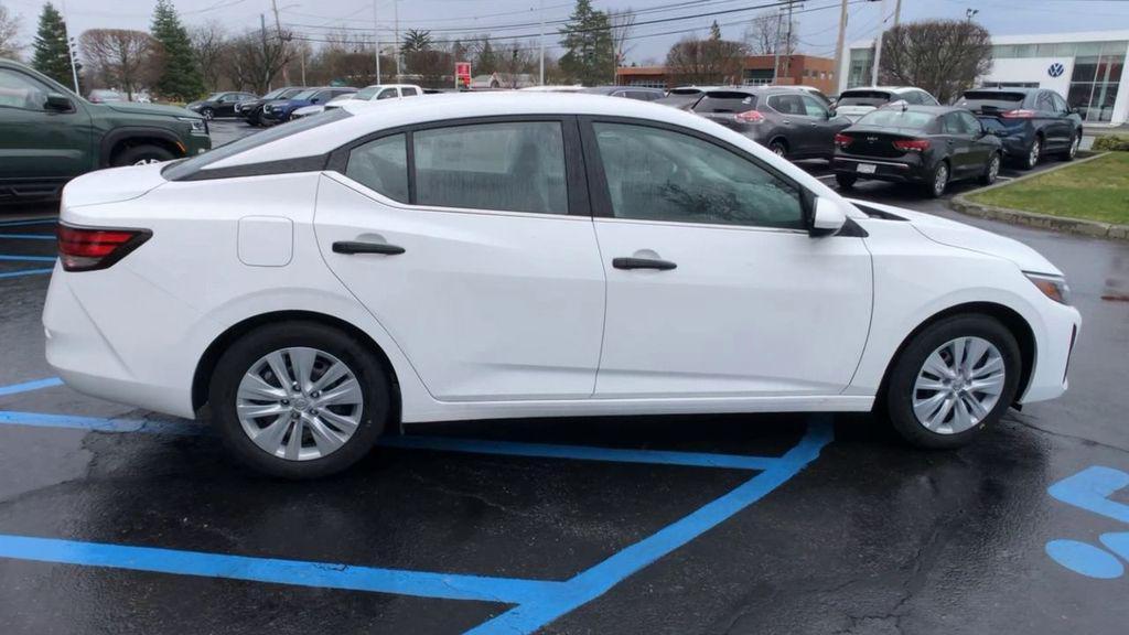 new 2025 Nissan Sentra car