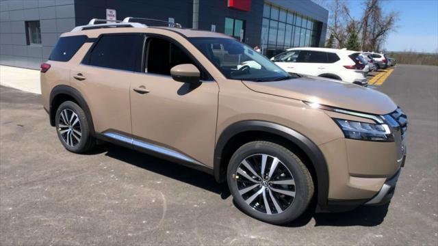 new 2025 Nissan Pathfinder car, priced at $53,530