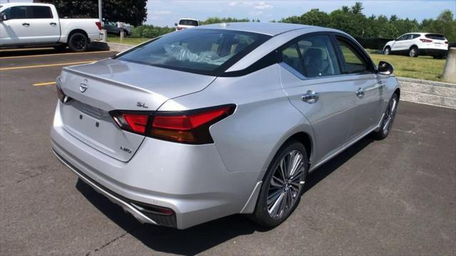 new 2025 Nissan Altima car, priced at $37,320