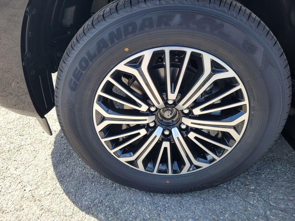 new 2026 Nissan Armada car, priced at $72,335