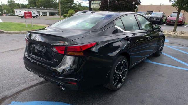 new 2025 Nissan Altima car, priced at $34,175