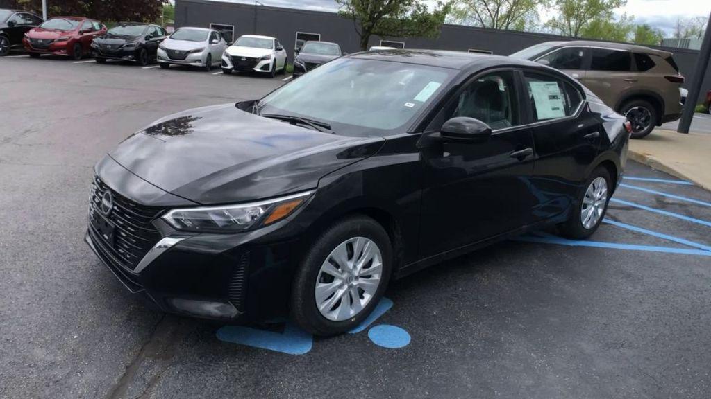 new 2025 Nissan Sentra car