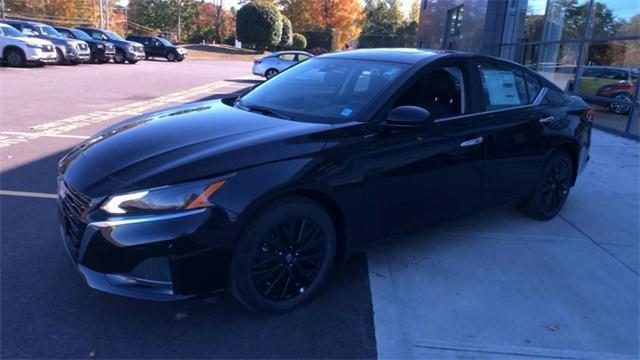 new 2025 Nissan Altima car, priced at $30,965