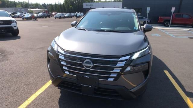 new 2025 Nissan Rogue car, priced at $33,425