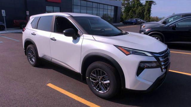 new 2025 Nissan Rogue car, priced at $32,675