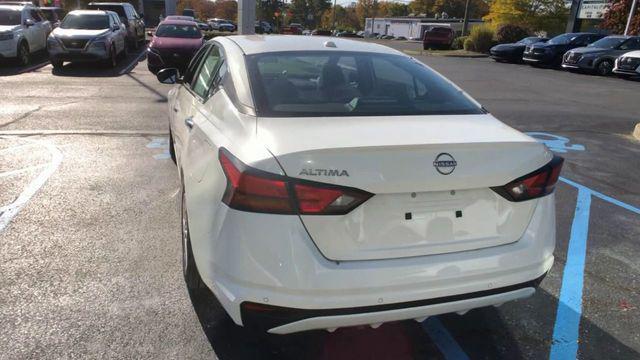 new 2025 Nissan Altima car, priced at $27,350