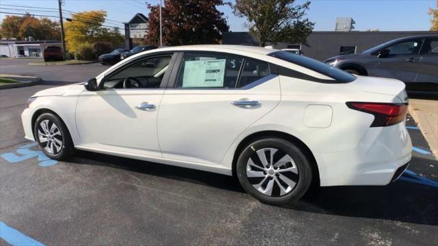 new 2025 Nissan Altima car, priced at $27,850
