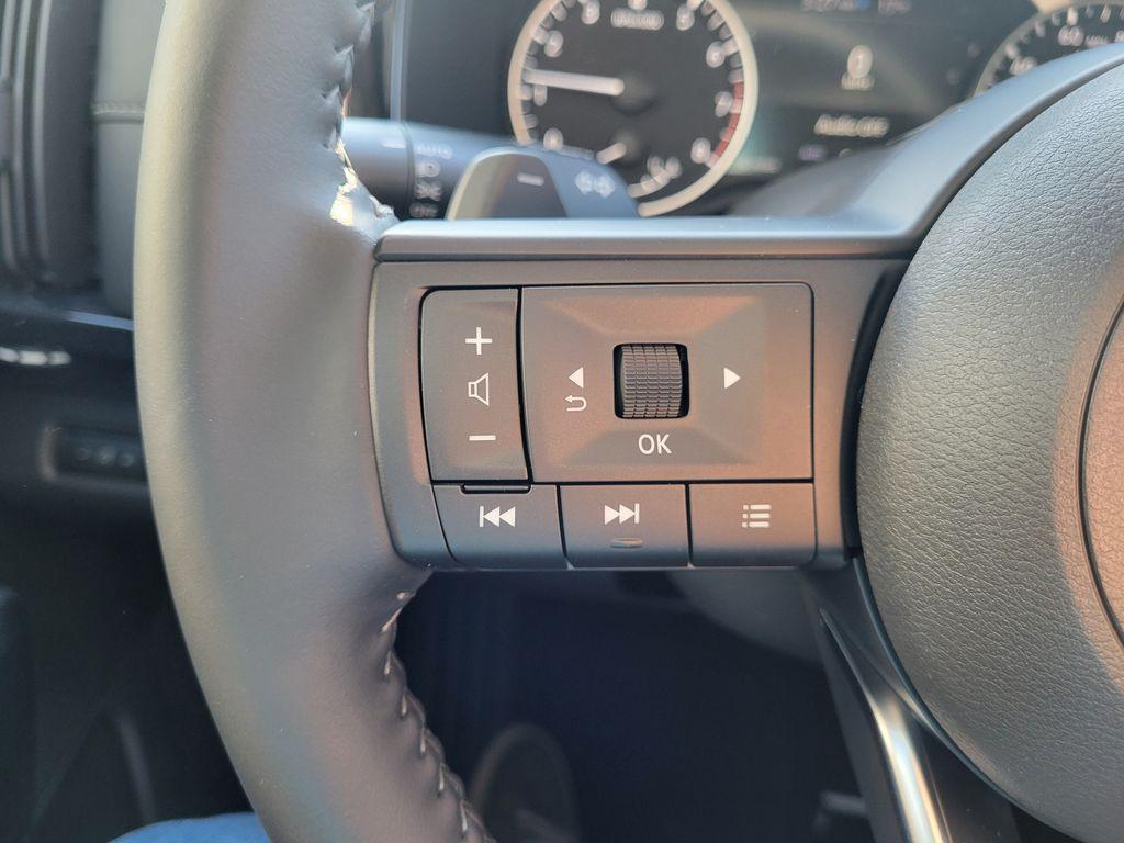 new 2025 Nissan Pathfinder car, priced at $37,430